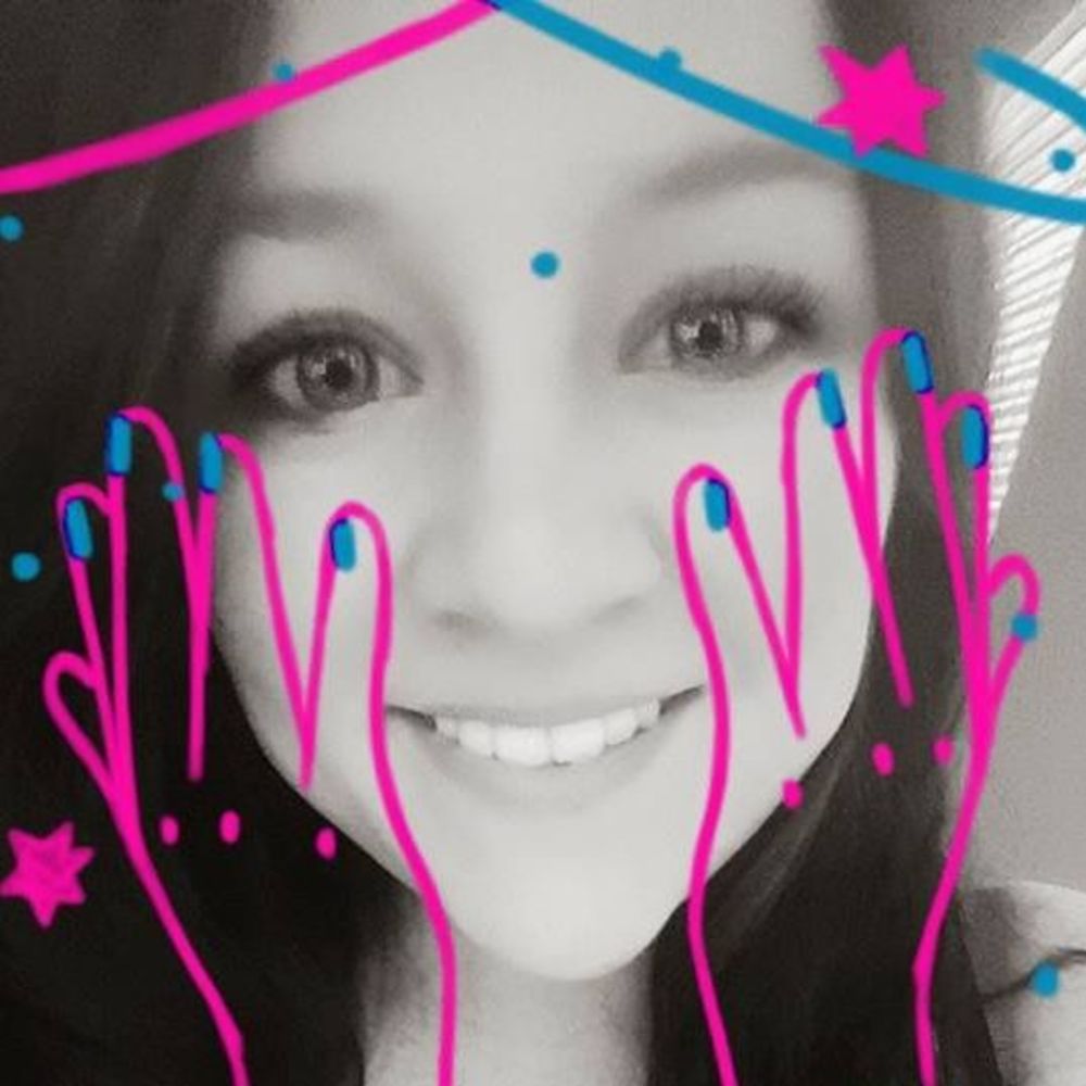 Meet your Posher, Destinee